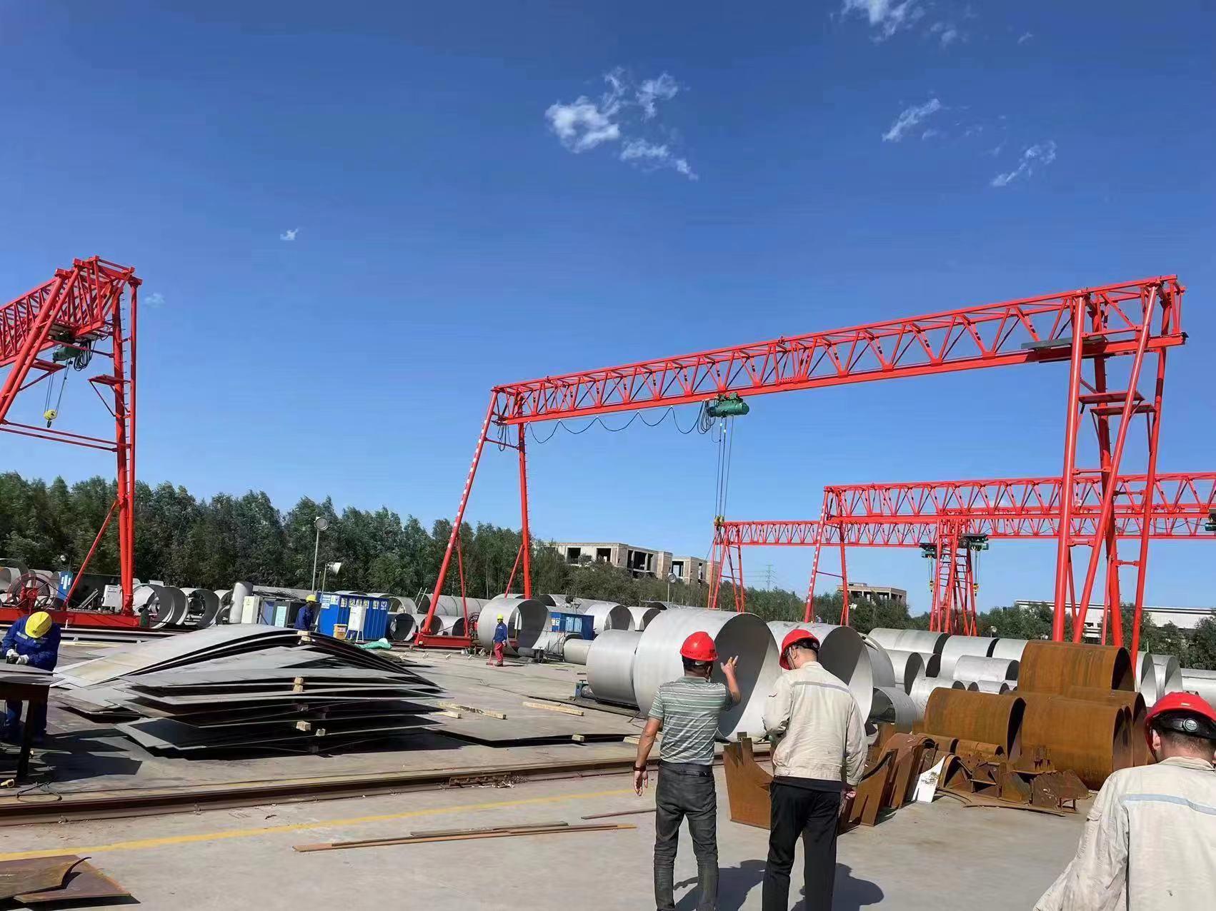 20噸龍門(mén)吊安裝時(shí),需要注意哪些尺寸?